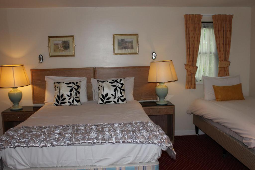 Stansted Skyline Hotel Great Dunmow Room photo